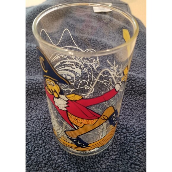 McDonald's Action Series Captain Crook Drinking Glass 1977 like new - Picture 1 of 4